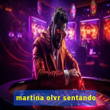 martina olvr sentando