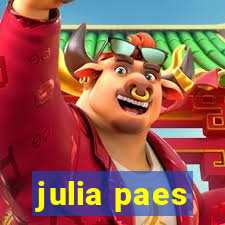 julia paes